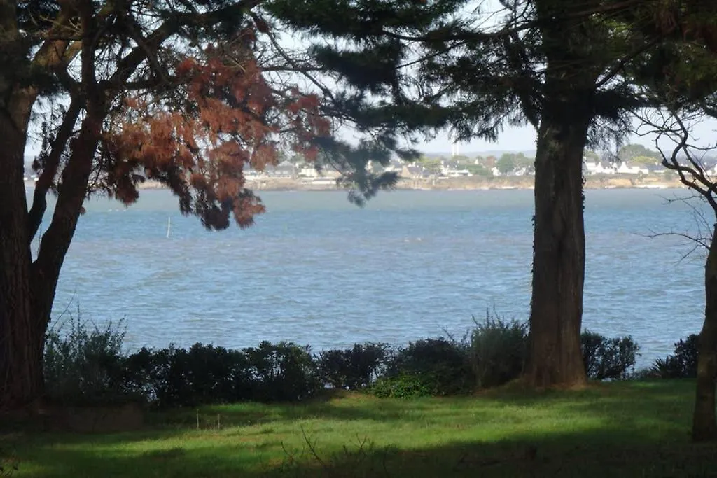 Holiday home Ty Gwenn, Dans Un Parc Boise, La Plage A Vos Pieds Penestin